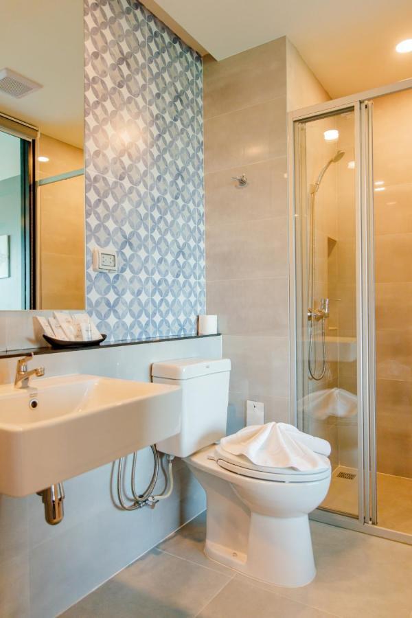 Le Lert Hotel Ratchaburi Экстерьер фото